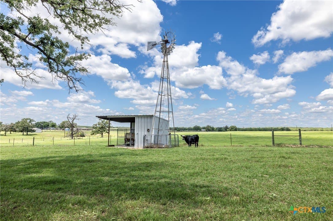 30.03 acres in Gonzales County - photo 38