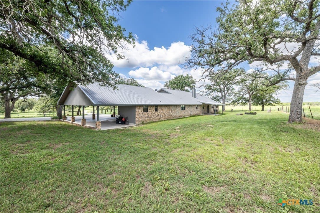 30.03 acres in Gonzales County - photo 32