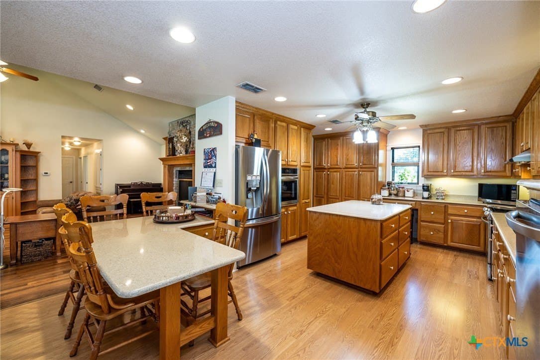 30.03 acres in Gonzales County - photo 11