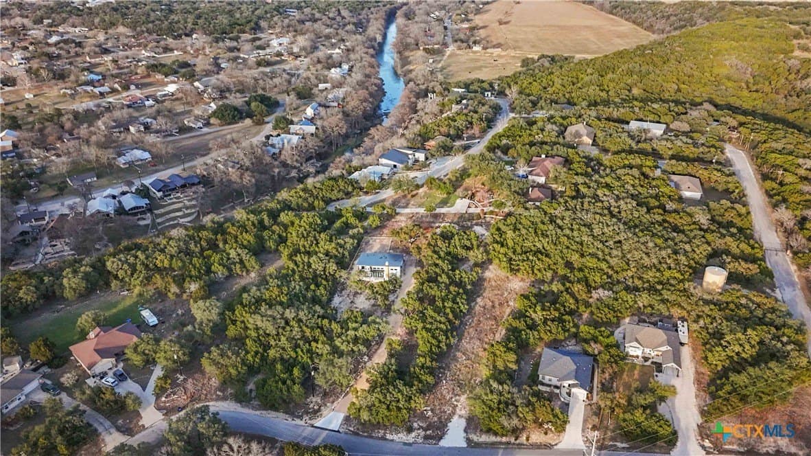 0.6 acres in Comal County - photo 3
