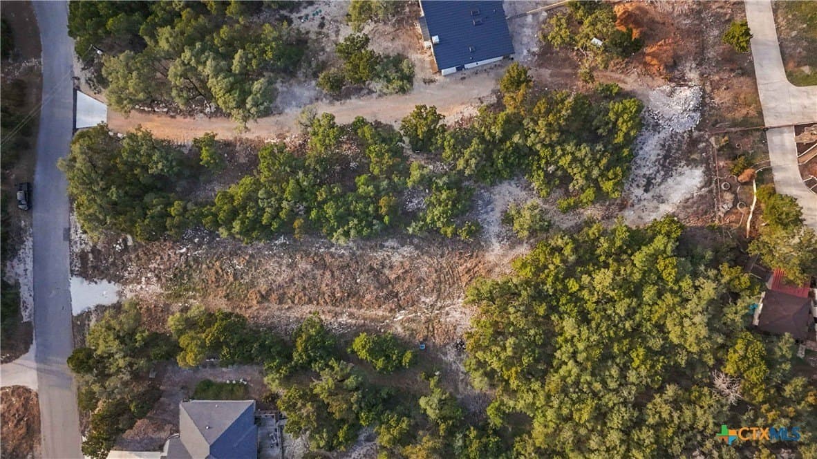 0.6 acres in Comal County - photo 12