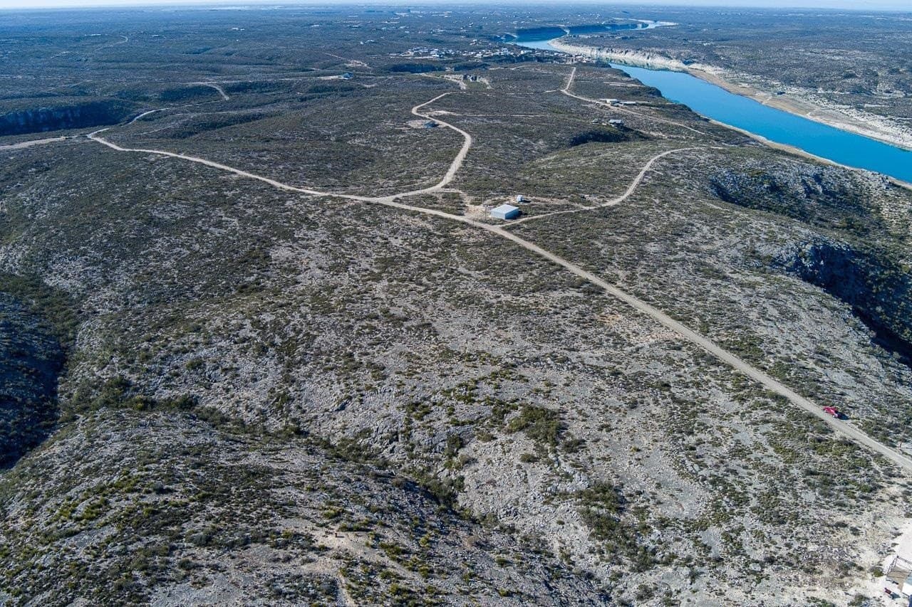 24.15 acres in Val Verde County - photo 8