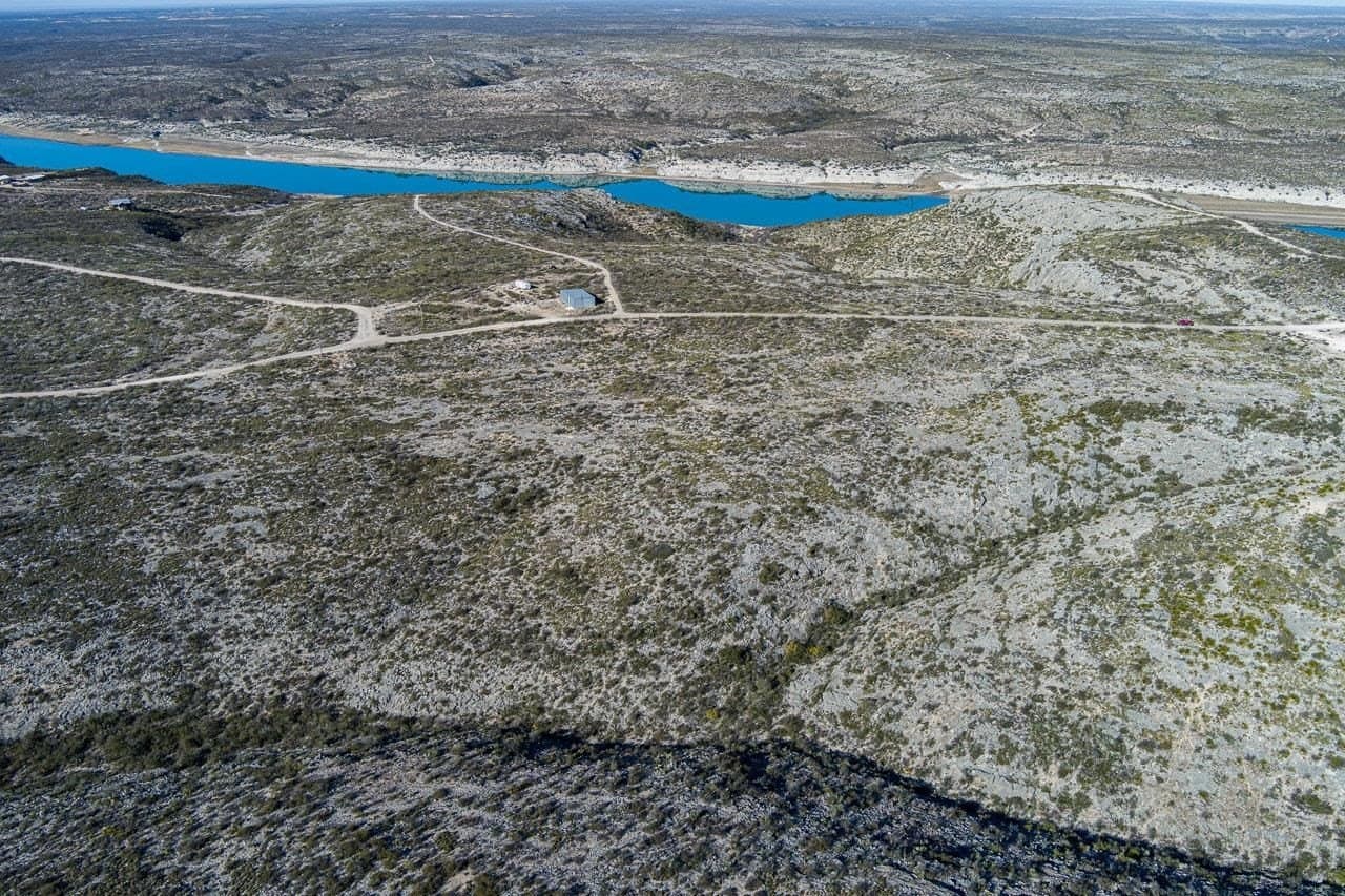 24.15 acres in Val Verde County - photo 6