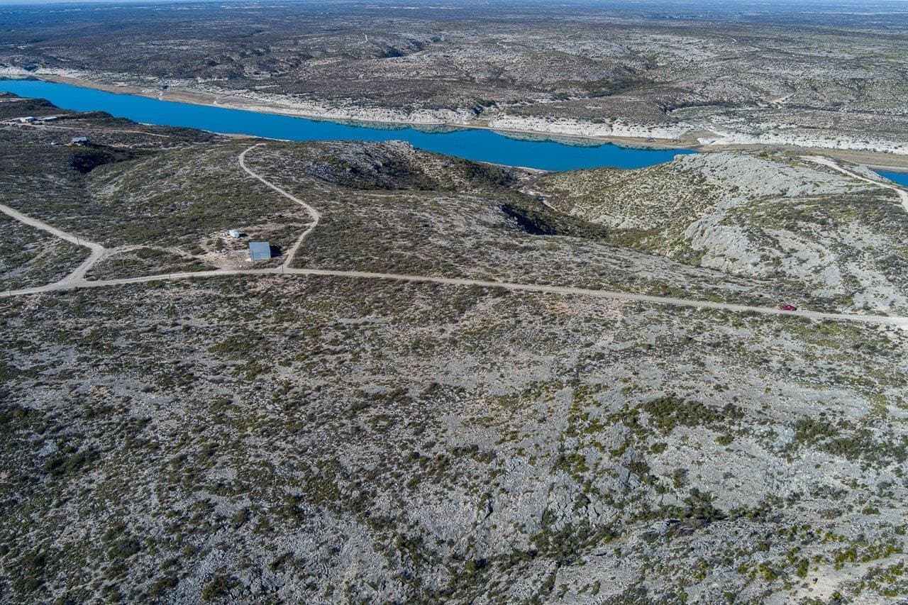 24.15 acres in Val Verde County - photo 5