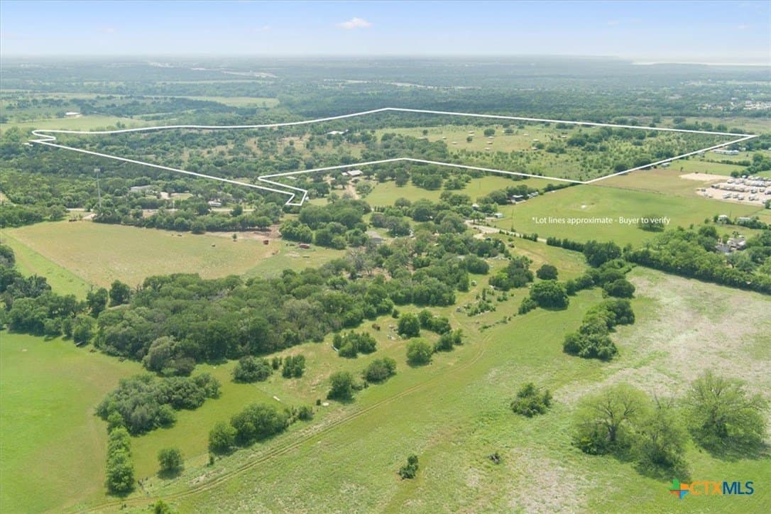159.63 acres in Bell County - photo 2