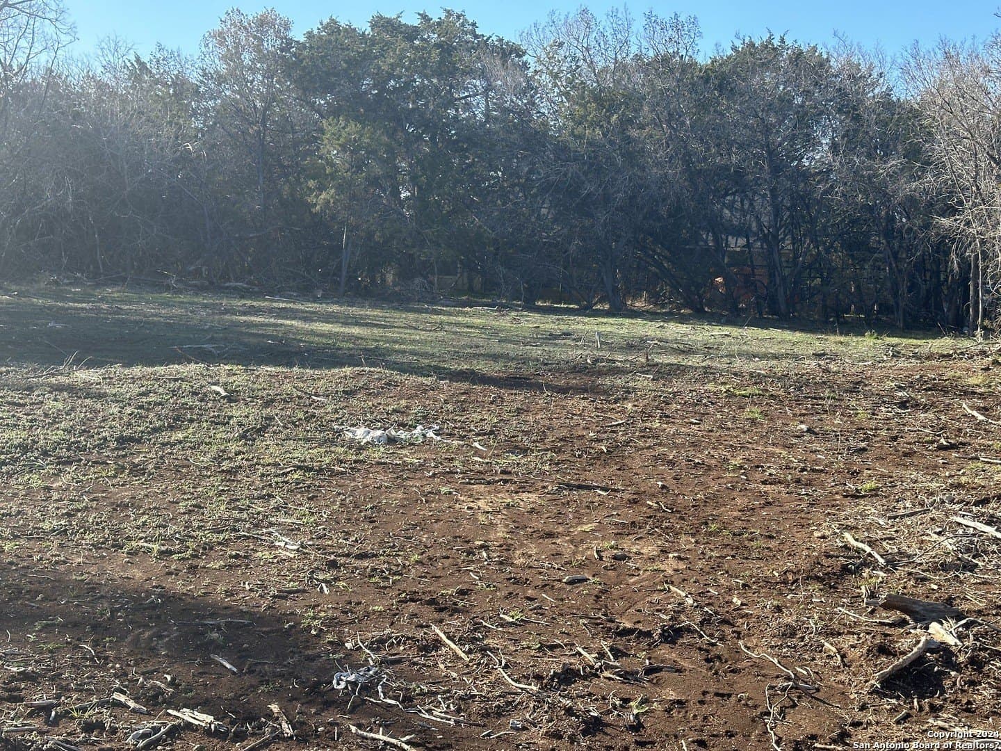 0.5 acres in Bandera County - photo 5