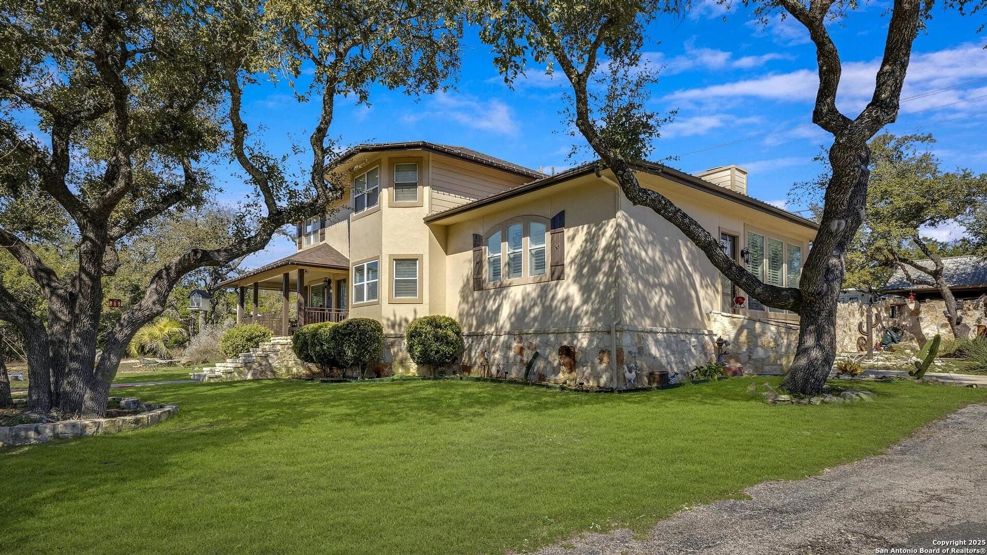 16.68 acres in Comal County - photo 5