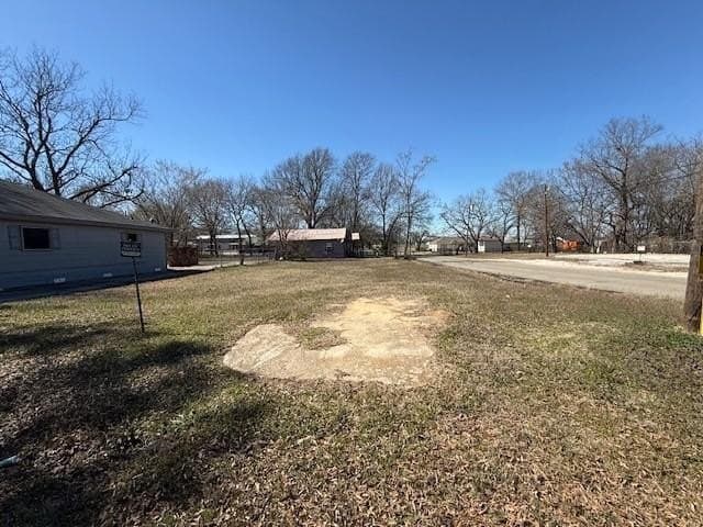 0.1 acres in Lamar County - photo 4