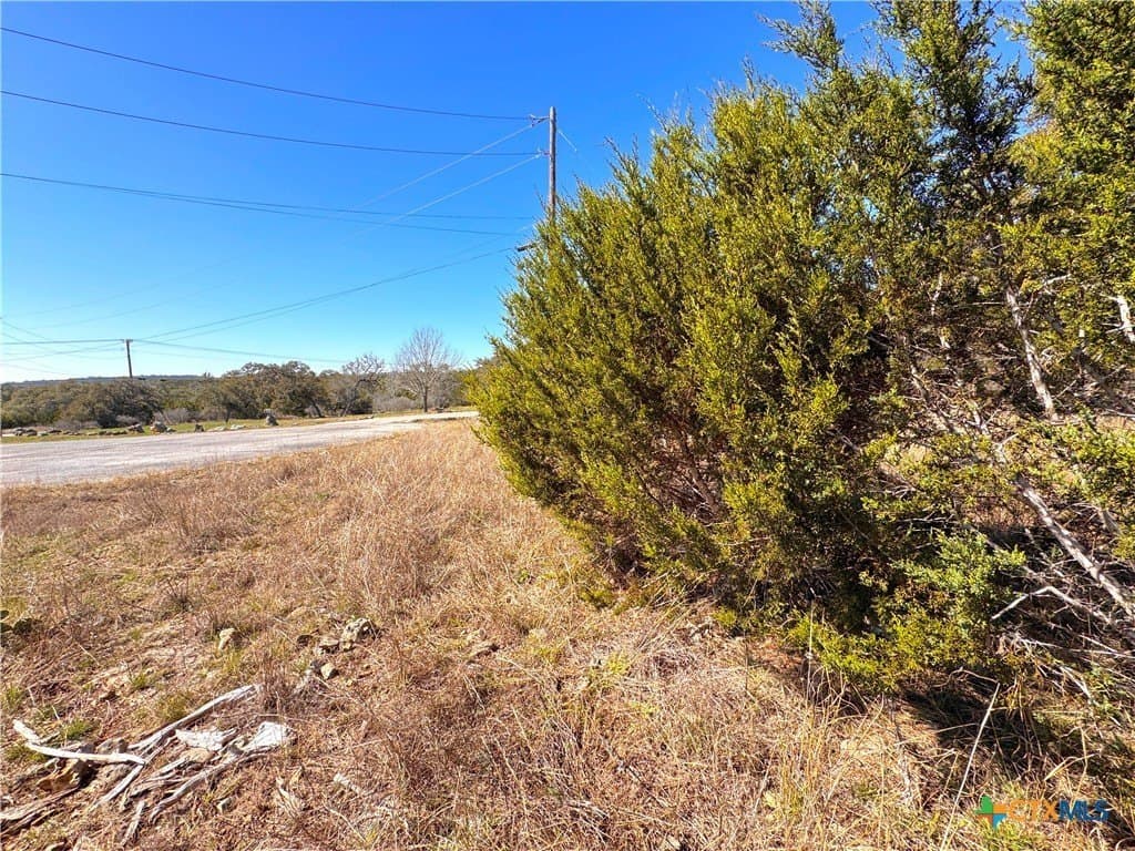 1.31 acres in Comal County - photo 13