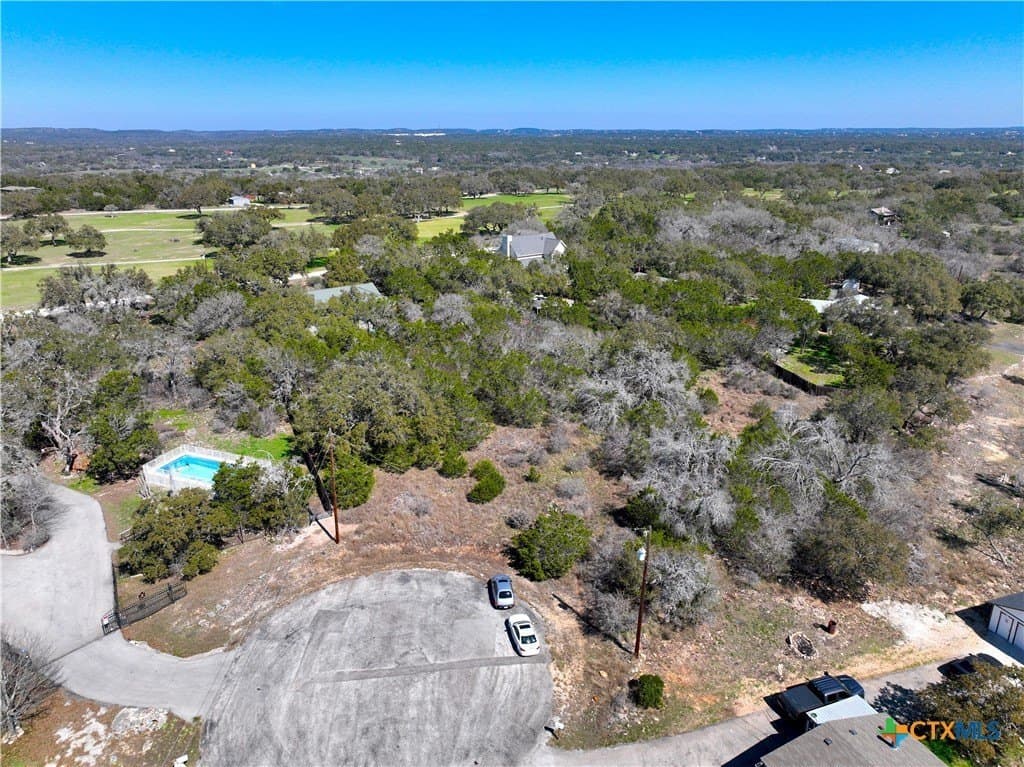 1.31 acres in Comal County - photo 2