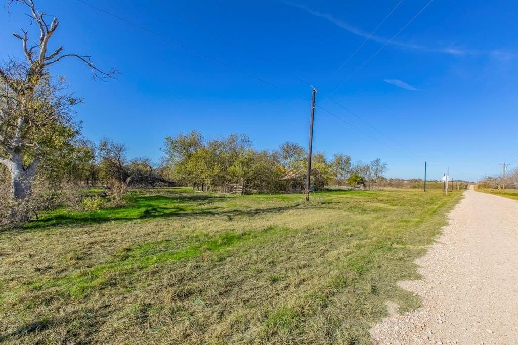 0.66 acres in Bell County - photo 9