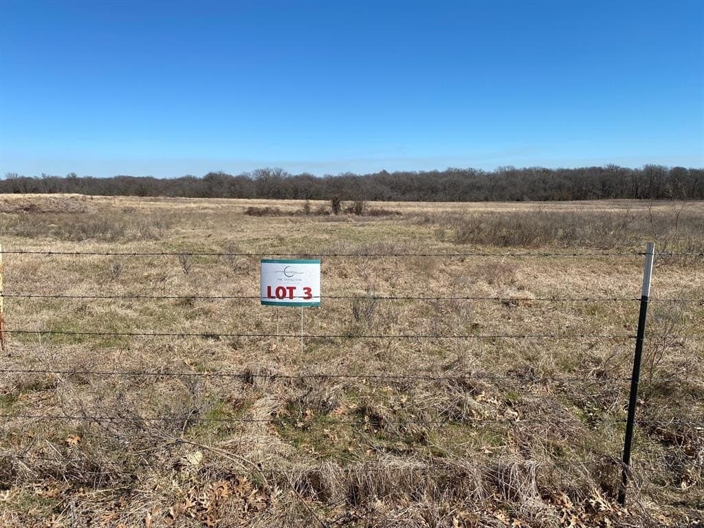 3.61 acres in Navarro County - photo 9