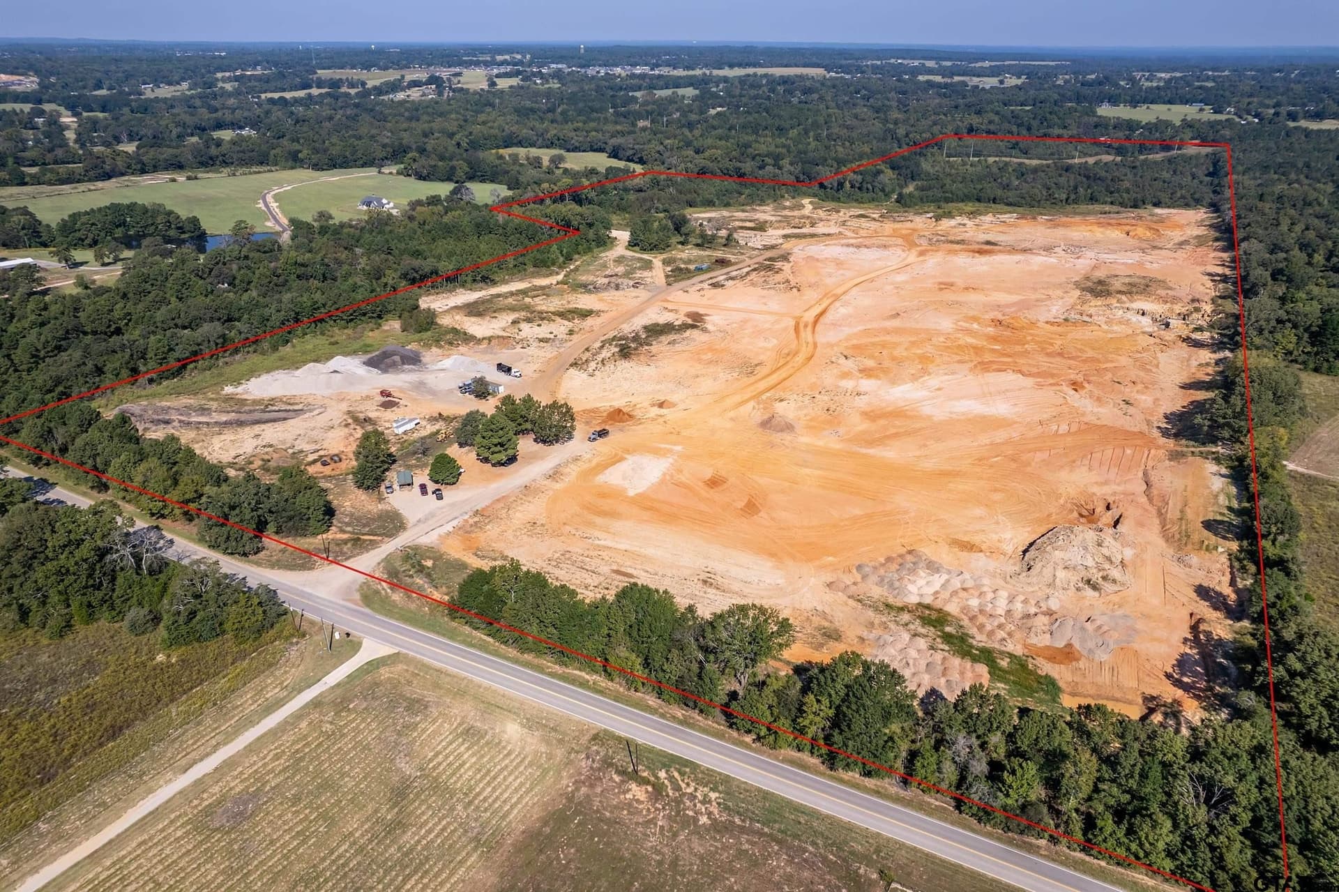 133.65 acres in Smith County - photo 2