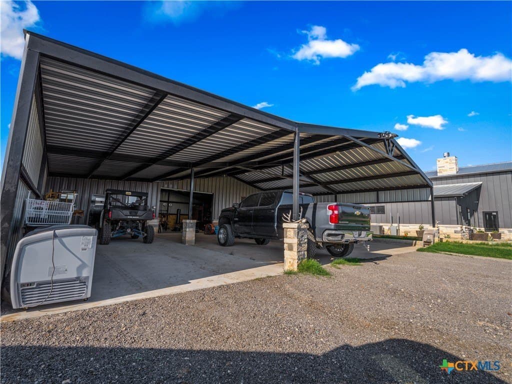 18 acres in Bexar County - photo 39