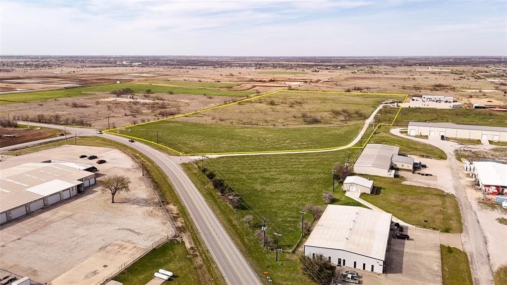 28.45 acres in Denton County - photo 2