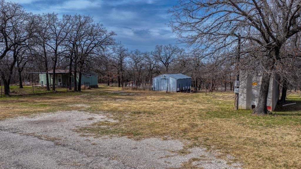 1.65 acres in Wise County - photo 10