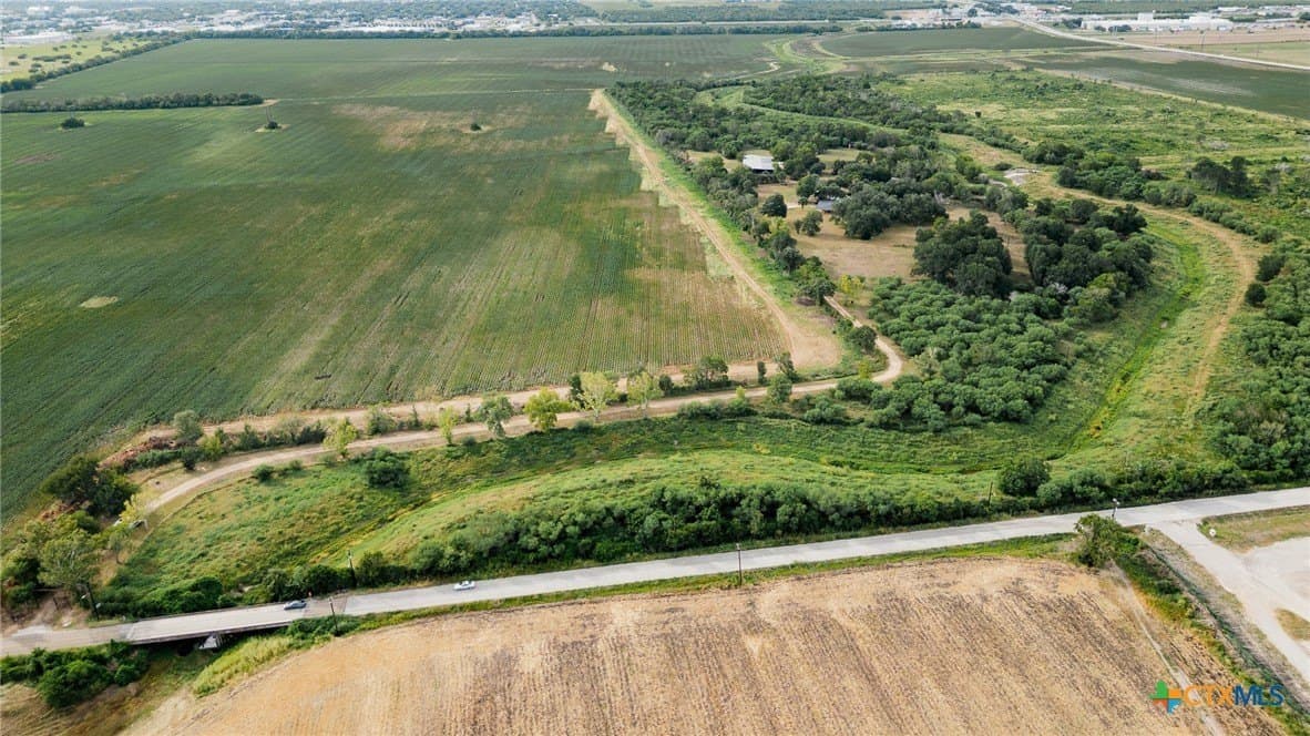 40 acres in Victoria County - photo 36