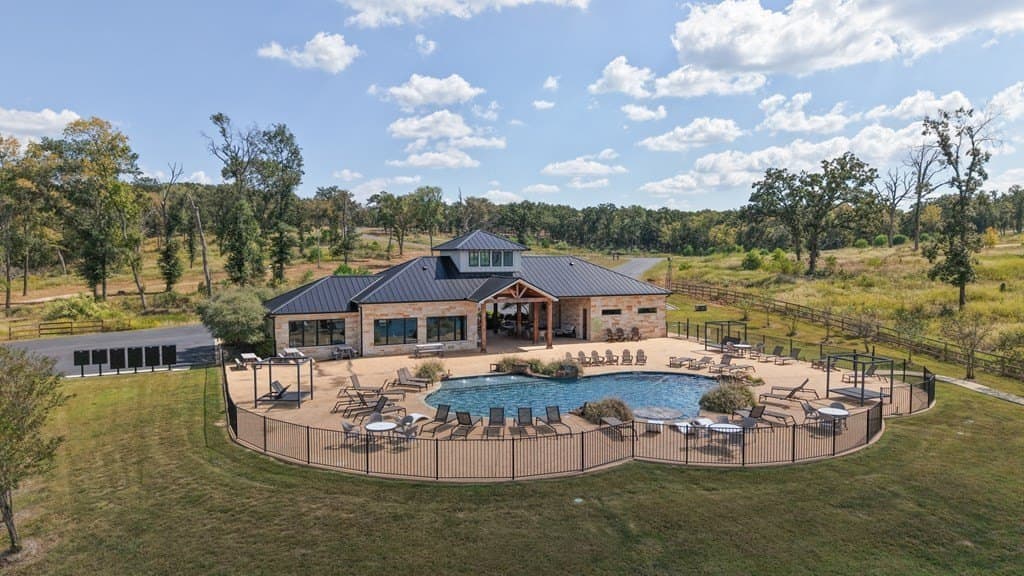 4.03 acres in Henderson County - photo 4
