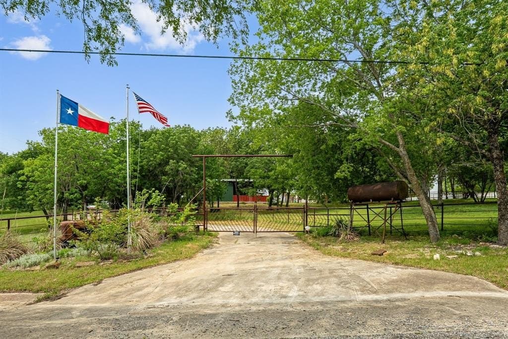 6.38 acres in Collin County - photo 4