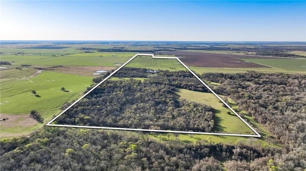 185.6 acres in Falls County - photo 14