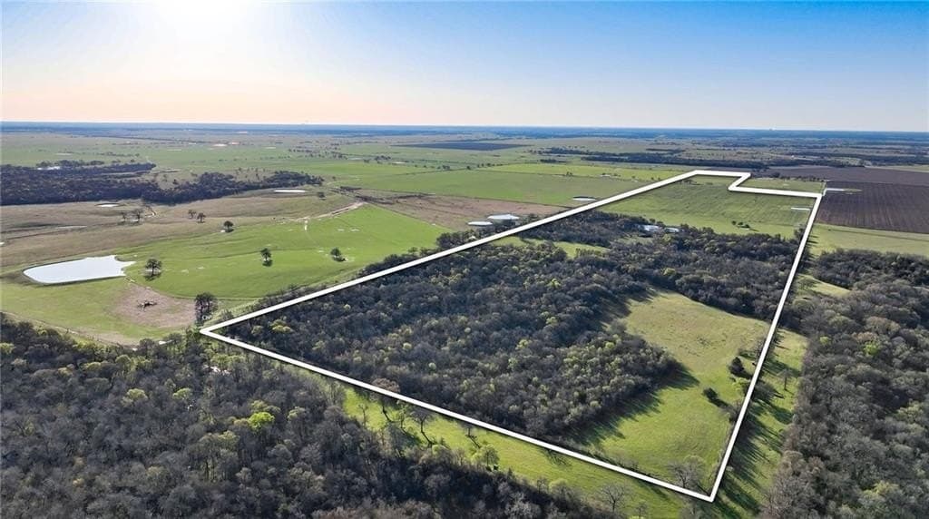 185.6 acres in Falls County - photo 13
