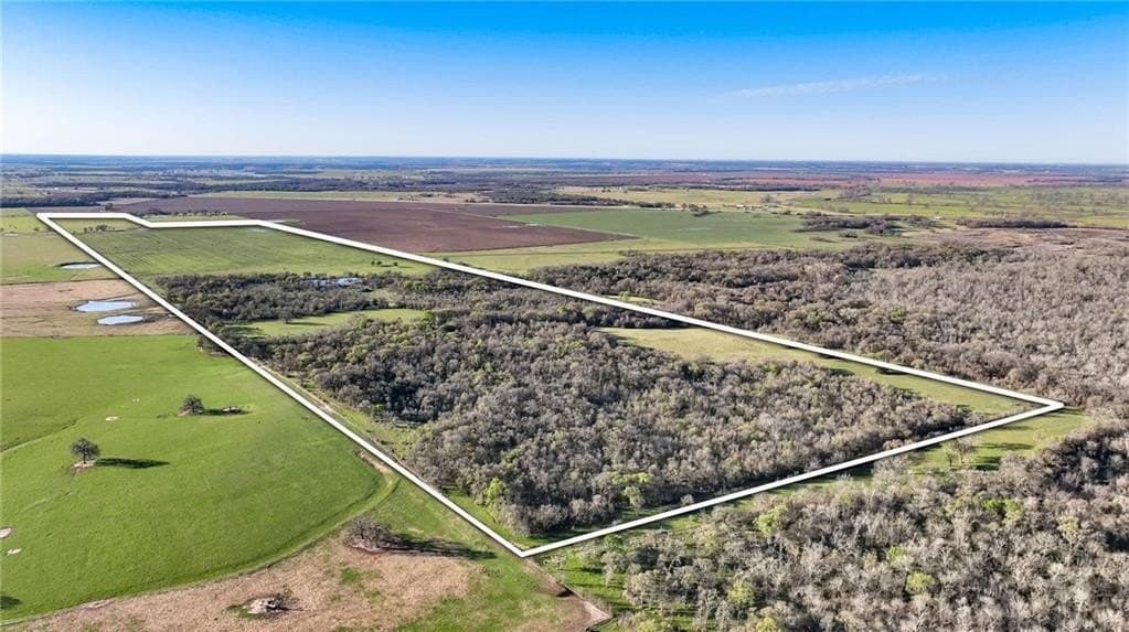 185.6 acres in Falls County - photo 15
