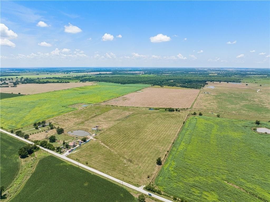 185.6 acres in Falls County - photo 18