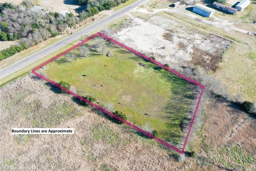 1.5 acres in Freestone County - photo 3