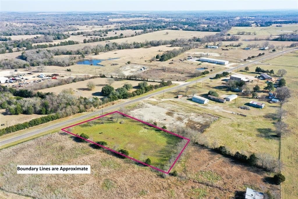 1.5 acres in Freestone County - photo 2