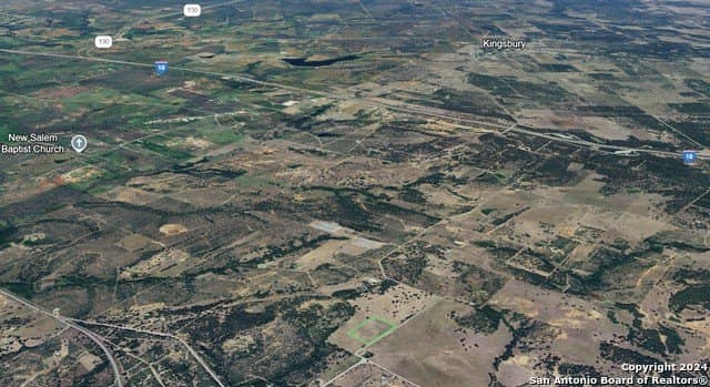 10 acres in Guadalupe County - photo 3