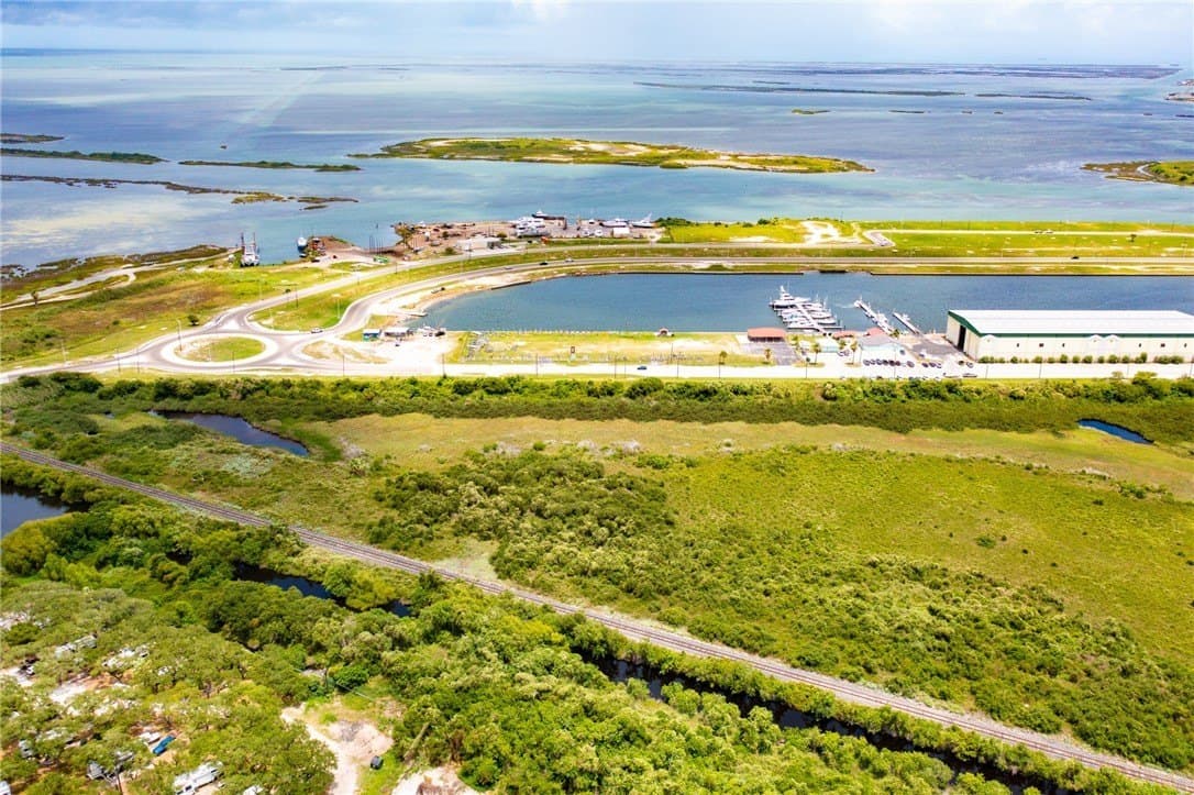 0.11 acres in Aransas County - photo 17