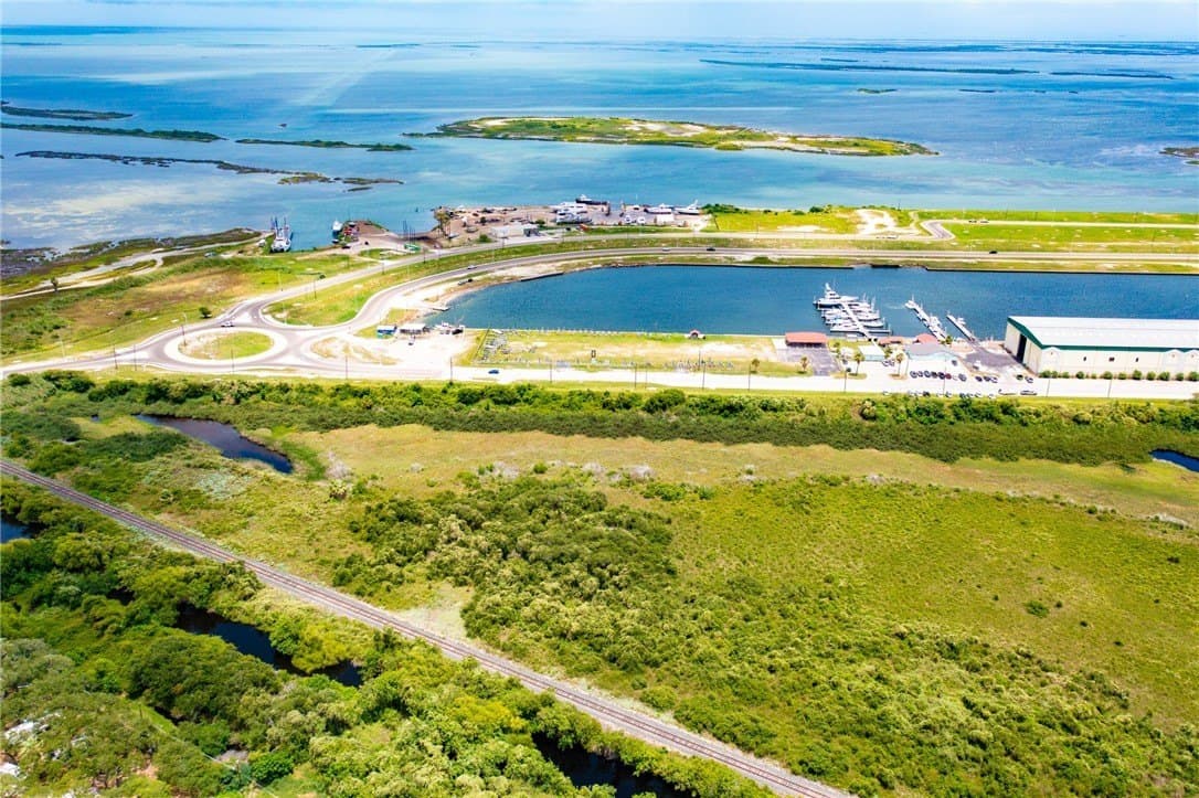 0.11 acres in Aransas County - photo 18