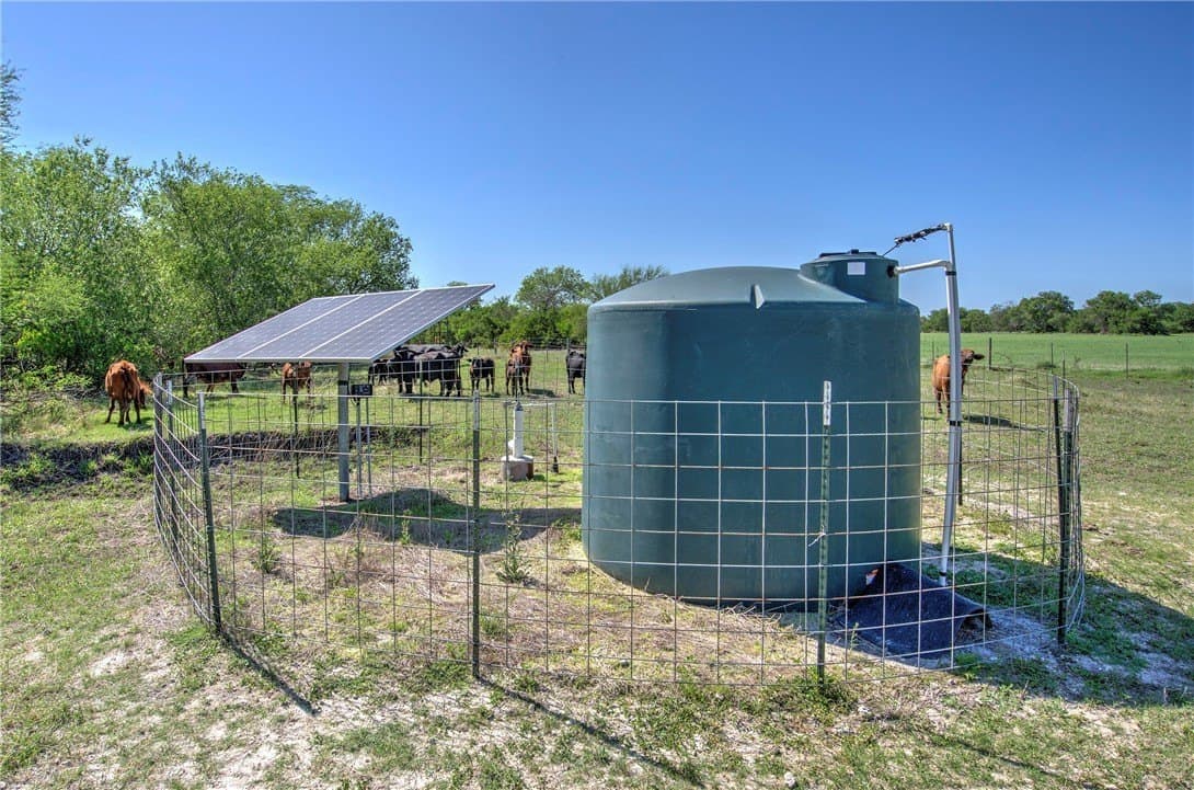 281.48 acres in Bee County - photo 40