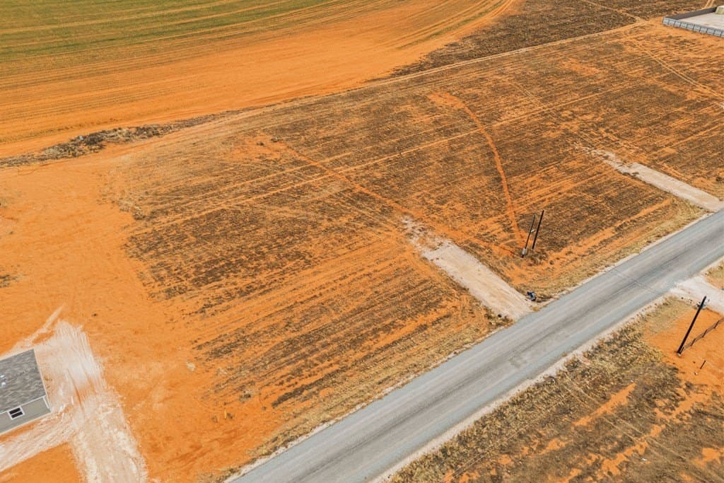 1.38 acres in Gaines County - photo 3