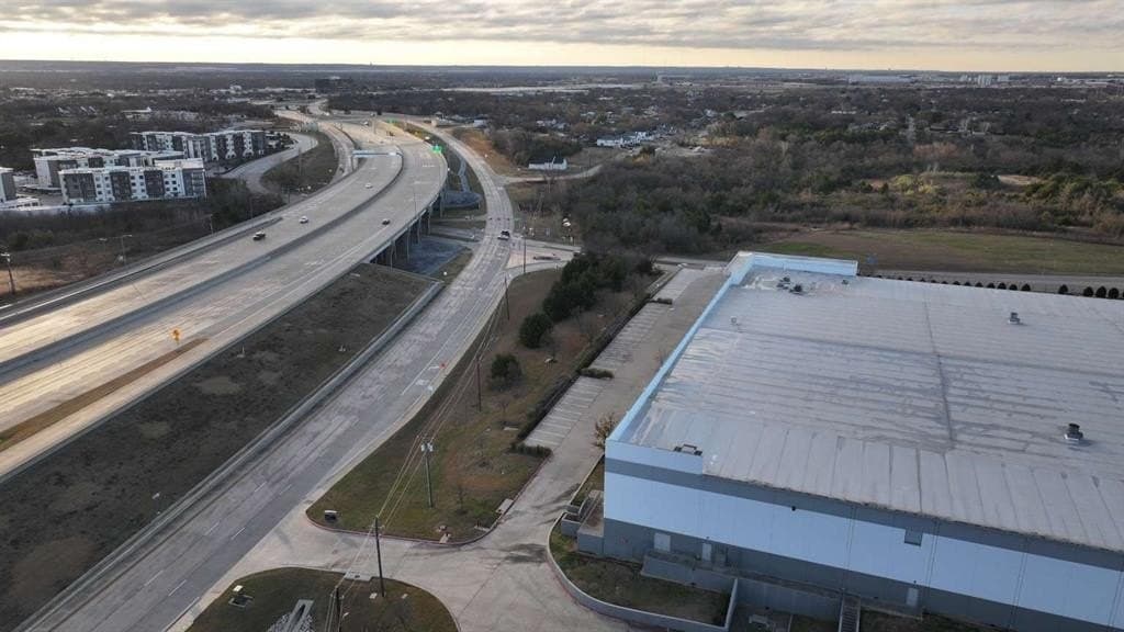 0.84 acres in Dallas County - photo 16