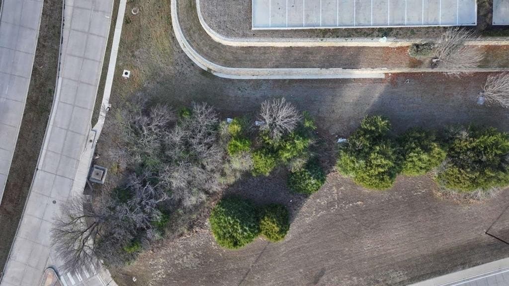 0.84 acres in Dallas County - photo 24