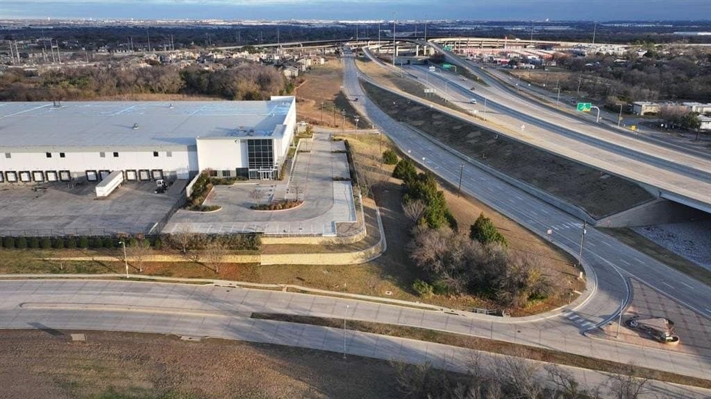 0.84 acres in Dallas County - photo 12
