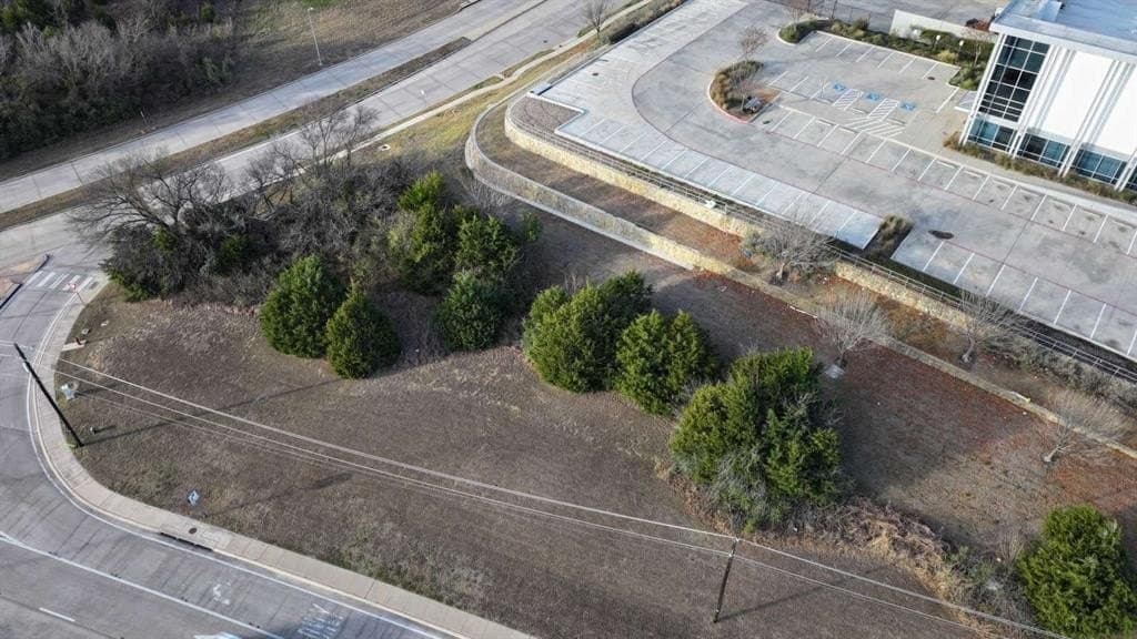 0.84 acres in Dallas County - photo 14