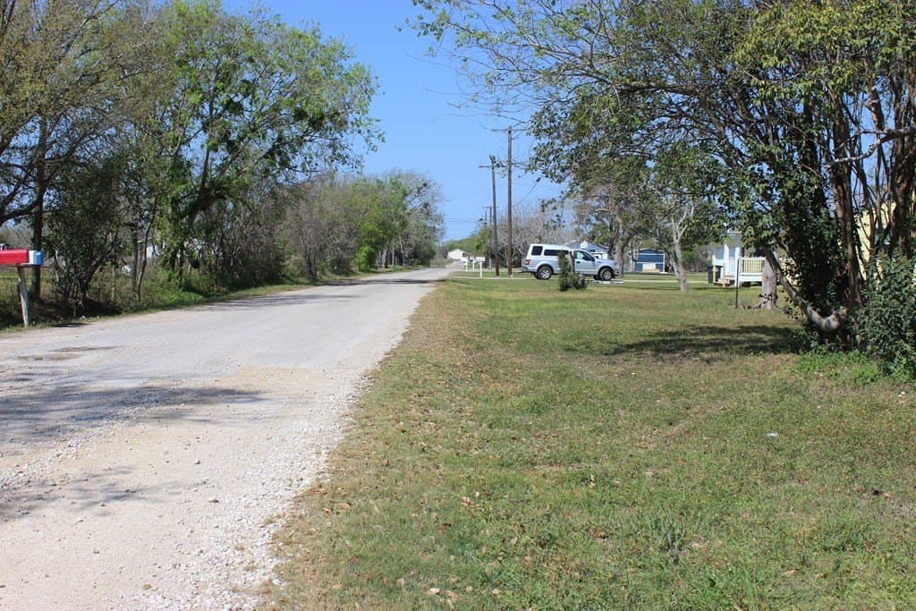 1 acres in Texas County - photo 3