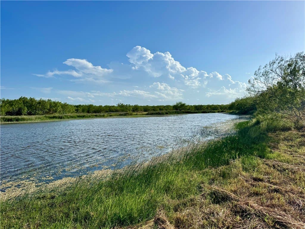 100 acres in La Salle County - photo 35