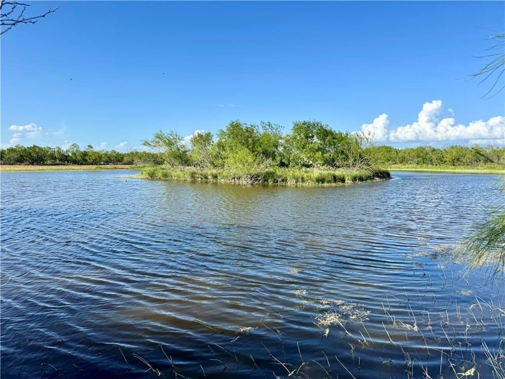 100 acres in La Salle County - photo 23