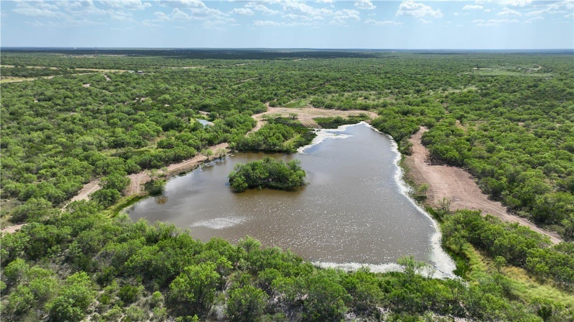 100 acres in La Salle County - photo 5