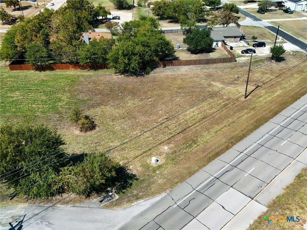 0.71 acres in Williamson County - photo 37
