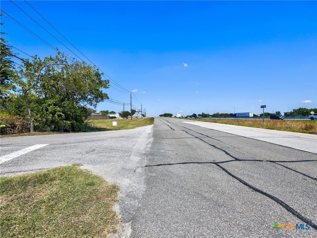 0.71 acres in Williamson County - photo 16