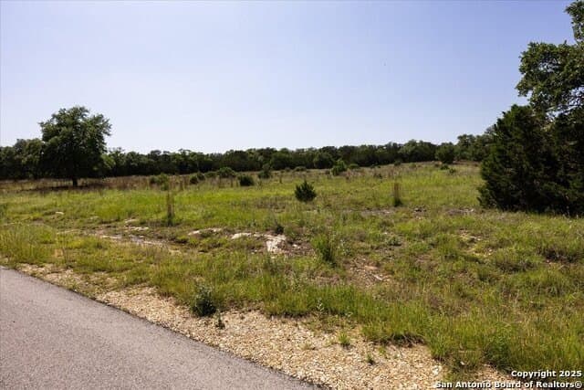 12.98 acres in Comal County - photo 24