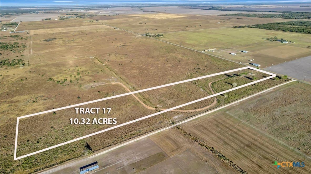 10.32 acres in Victoria County - photo 9