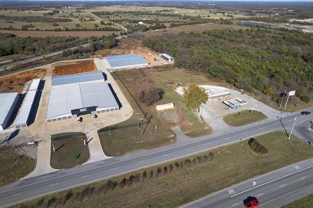 0.92 acres in Grayson County - photo 9