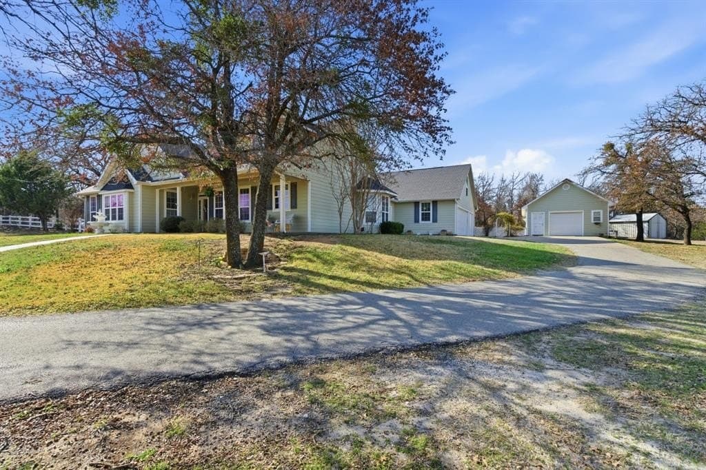 10 acres in Parker County - photo 4