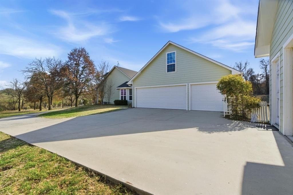 10 acres in Parker County - photo 34