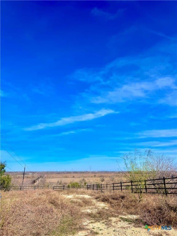 11.48 acres in Guadalupe County - photo 2